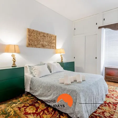 #059 T1 Praceta By Holidays شقة البوفيرا