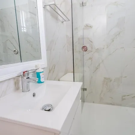 #059 T1 Praceta By Holidays 公寓 阿尔布费拉